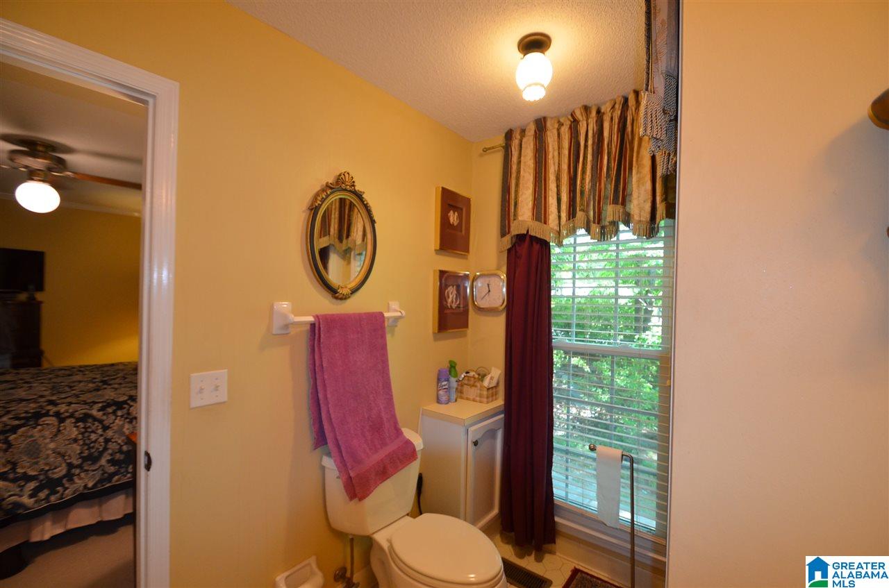 116 Willow Ridge Drive Pelham, AL 35124 - Photo 8 of 26