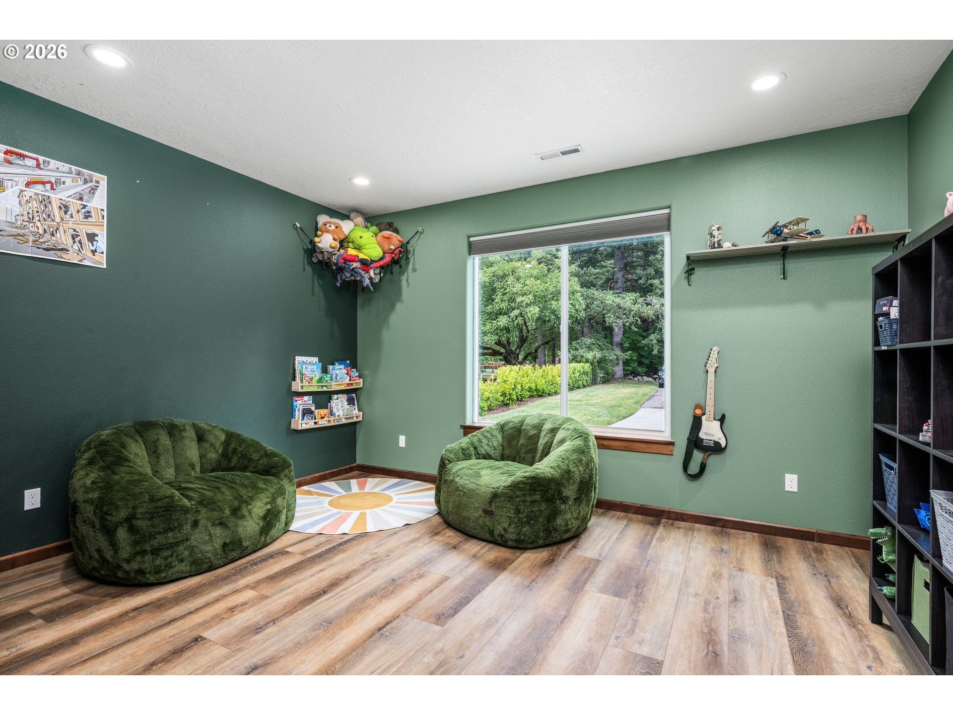 45542 South Gate Creek Road Vida, OR 97488 - Photo 12 of 46 a living room with furniture and a wooden floor