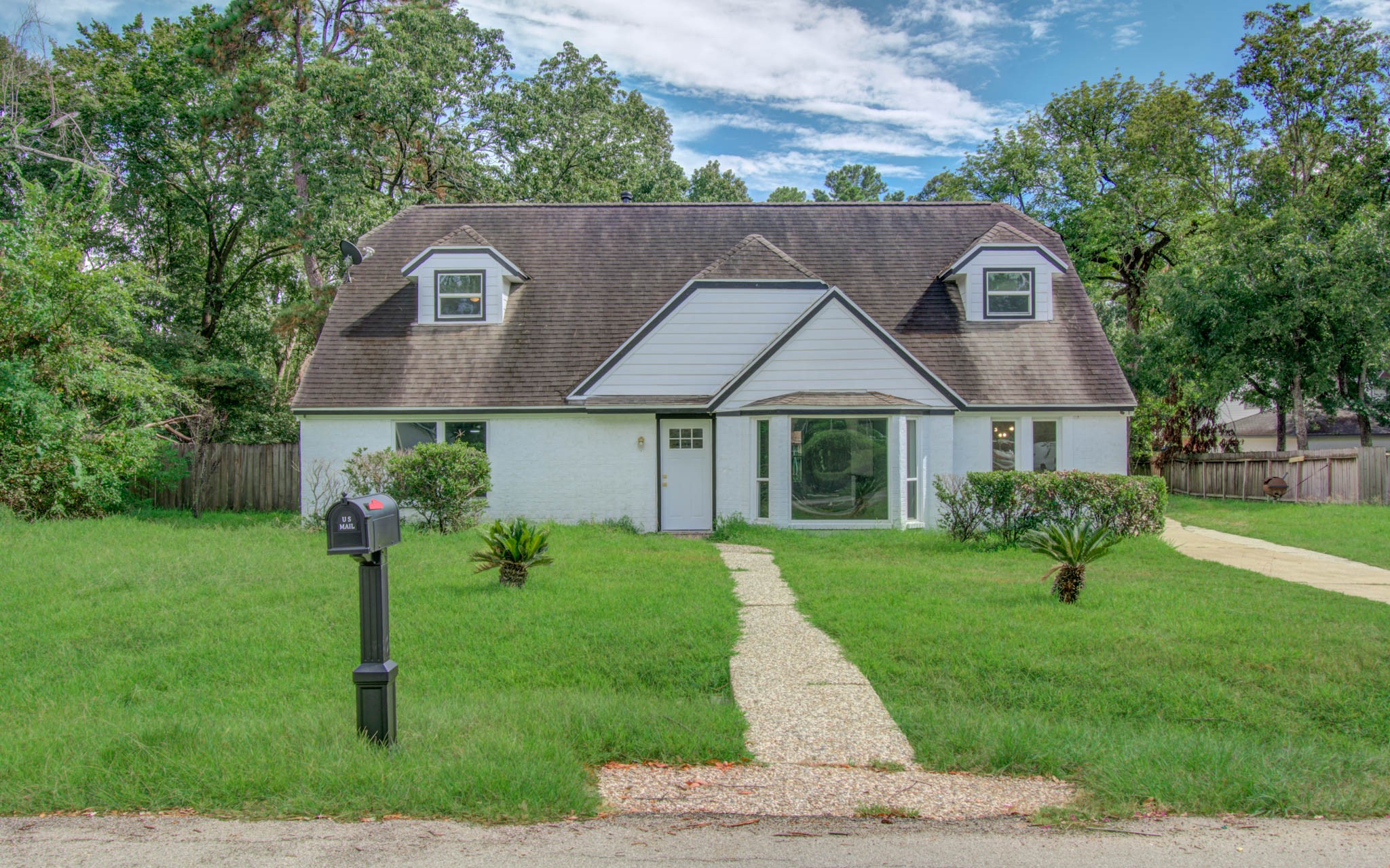 550 Brandon Road Conroe, TX 77302 - Photo 2 of 25