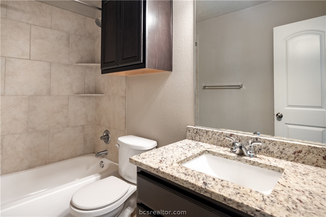 2000 Shimla Drive Bryan, TX 77807 - Photo 15 of 23