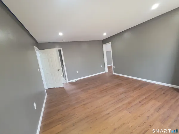 $740,000 | 1050 Jarvis Street, Cheshire, CT 06410