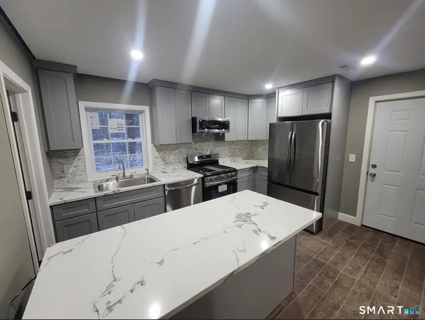 $740,000 | 1050 Jarvis Street, Cheshire, CT 06410