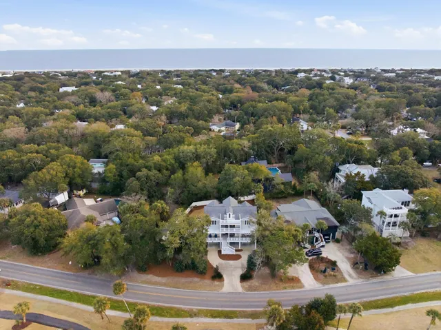 $3,900,000 | 3204 Waterway Boulevard, Isle of Palms, SC 29451