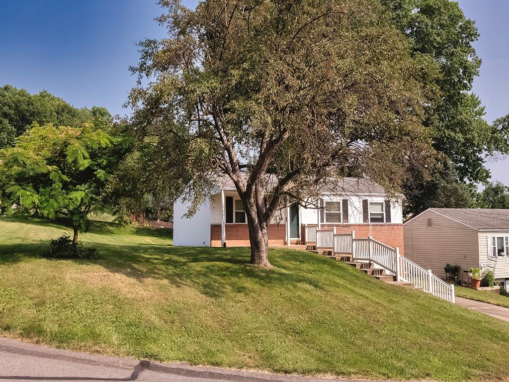 926 Harper Road Crescent, PA 15046 - Photo 4 of 6 Gallery Image 4