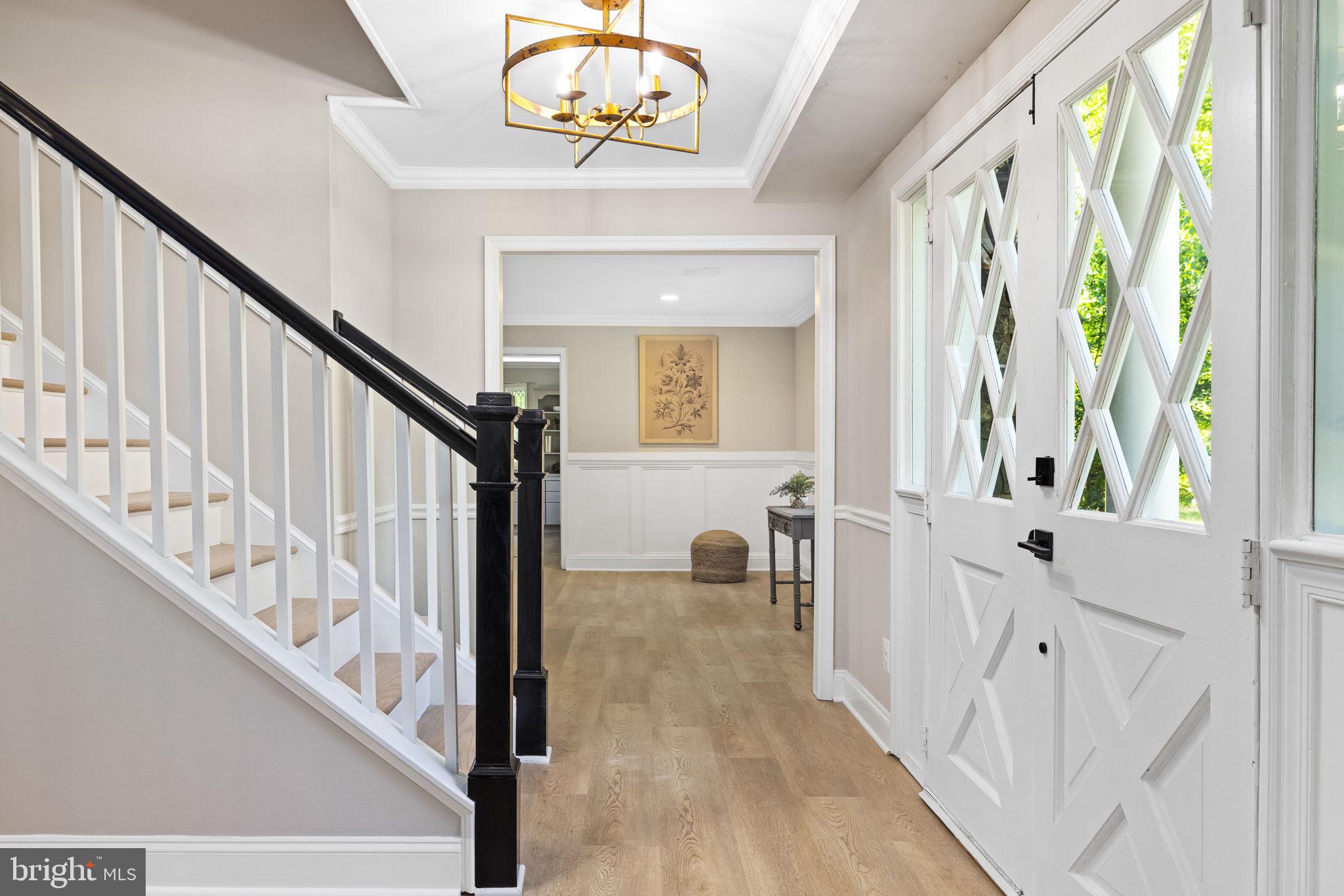 6033 Chapman Road Lorton, VA 22079 - Photo 11 of 84 Gallery Image 11