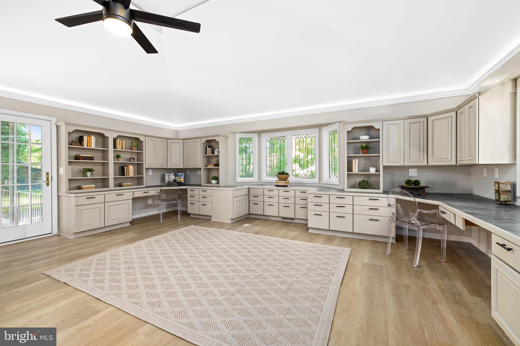 6033 Chapman Road Lorton, VA 22079 - Photo 35 of 84 Gallery Image 35