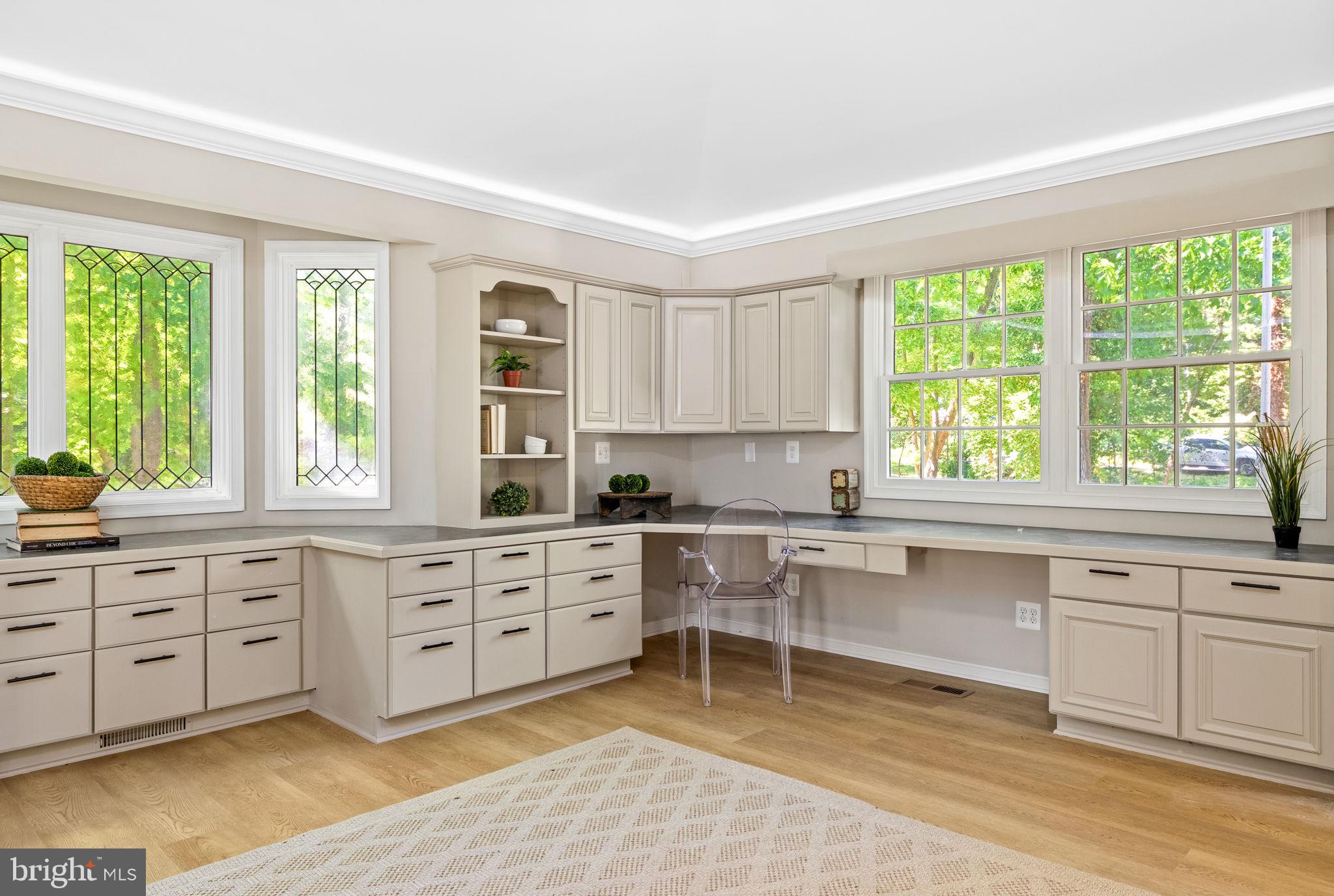 6033 Chapman Road Lorton, VA 22079 - Photo 38 of 84 Gallery Image 38