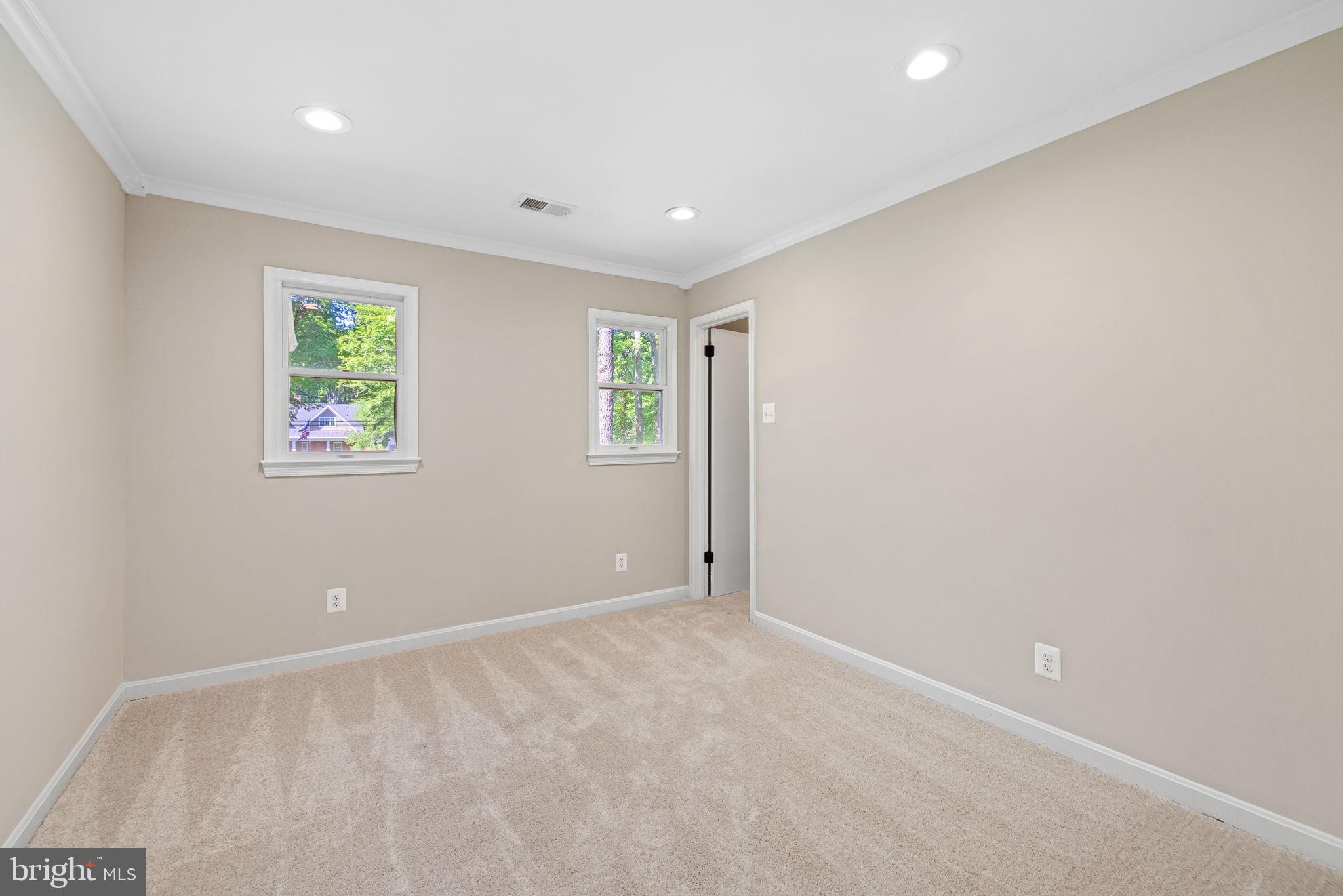 6033 Chapman Road Lorton, VA 22079 - Photo 50 of 84 Gallery Image 50