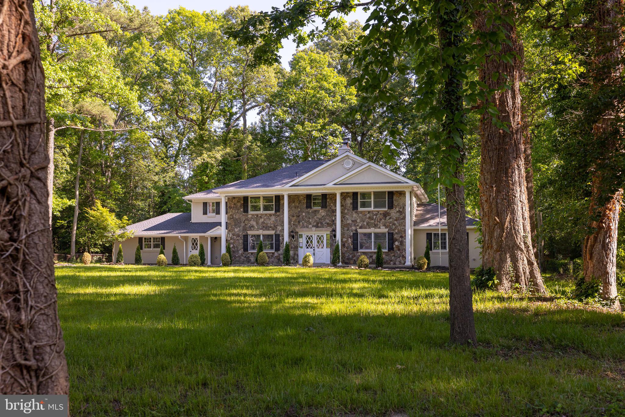6033 Chapman Road Lorton, VA 22079 - Photo 7 of 84 Gallery Image 7