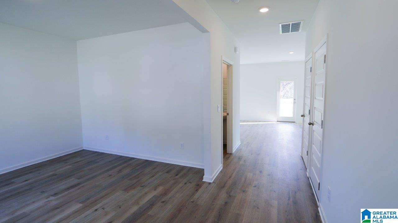 1090 Timberline Ridge Calera, AL 35040 - Photo 3 of 46