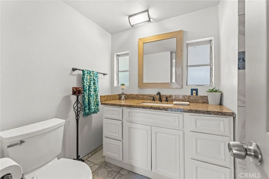 1155 South Riverside Avenue, Unit 136 Rialto, CA 92376 - Photo 18 of 33