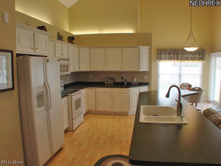 5525 East Heisley Road Mentor, OH 44060 - Photo 4 of 14 Gallery Image 4