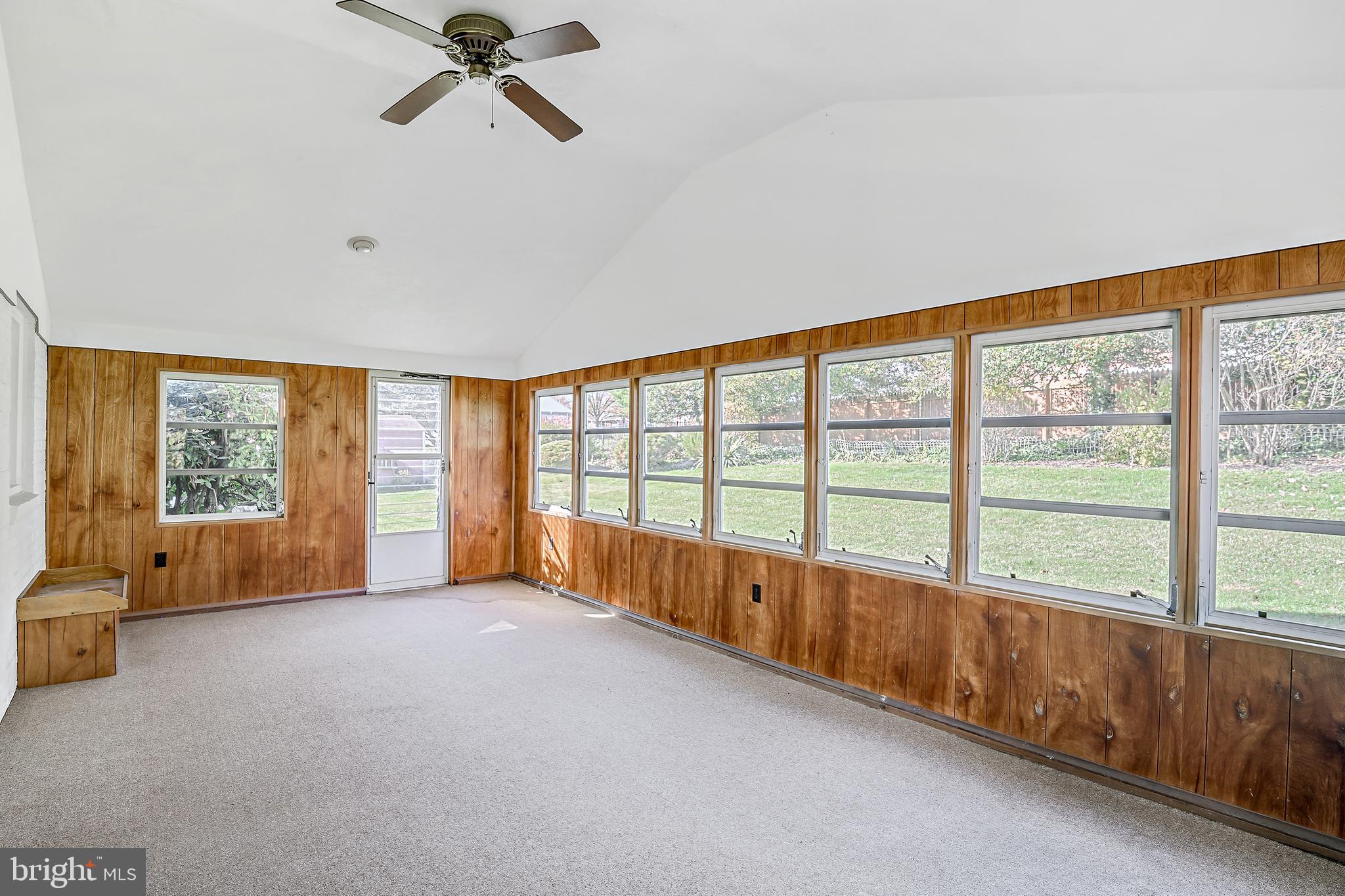 821 Woodberry Road York, PA 17403 - Photo 11 of 25 enclosed patio/sun room - 3 seasons room