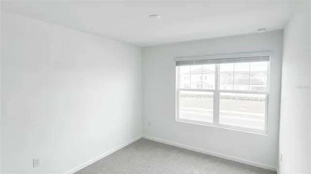 a view of empty room with window