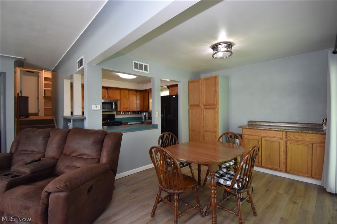 950 Keefer Road Girard, OH 44420 - Photo 11 of 25 Gallery Image 11