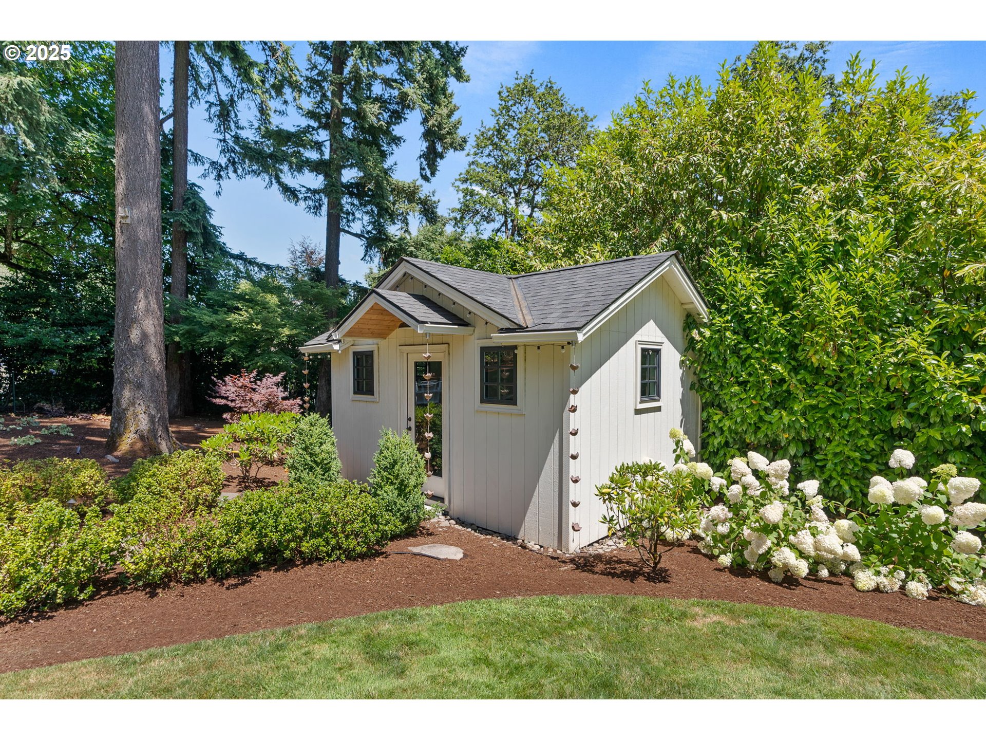 2008 South Military Road Portland, OR 97219 - Photo 15 of 48 Gallery Image 15