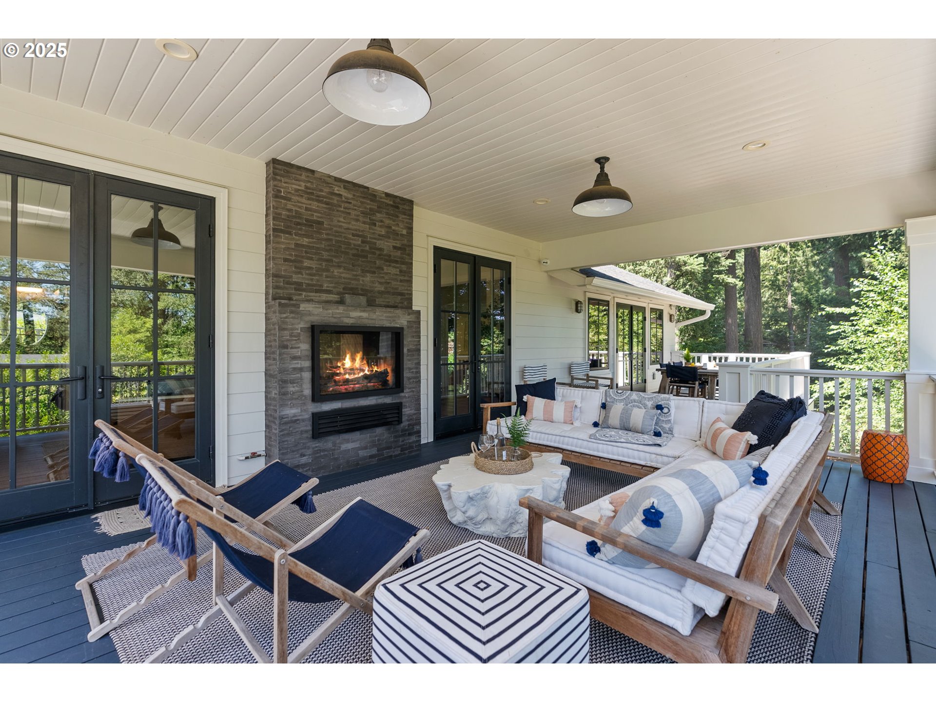 2008 South Military Road Portland, OR 97219 - Photo 16 of 48 Gallery Image 16