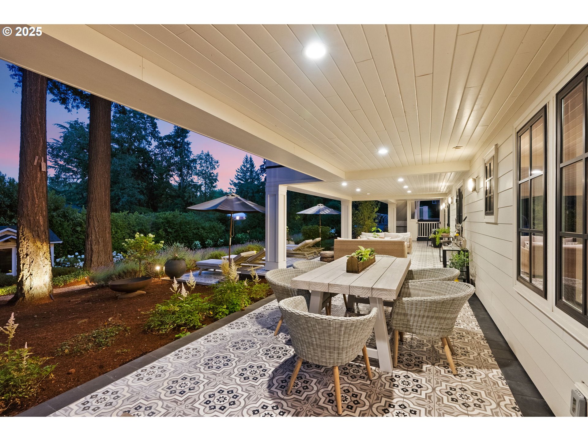 2008 South Military Road Portland, OR 97219 - Photo 39 of 48 Gallery Image 39