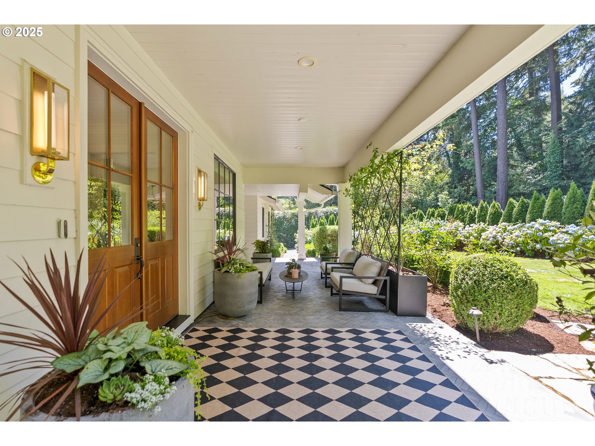 2008 South Military Road Portland, OR 97219 - Photo 4 of 48 Gallery Image 4