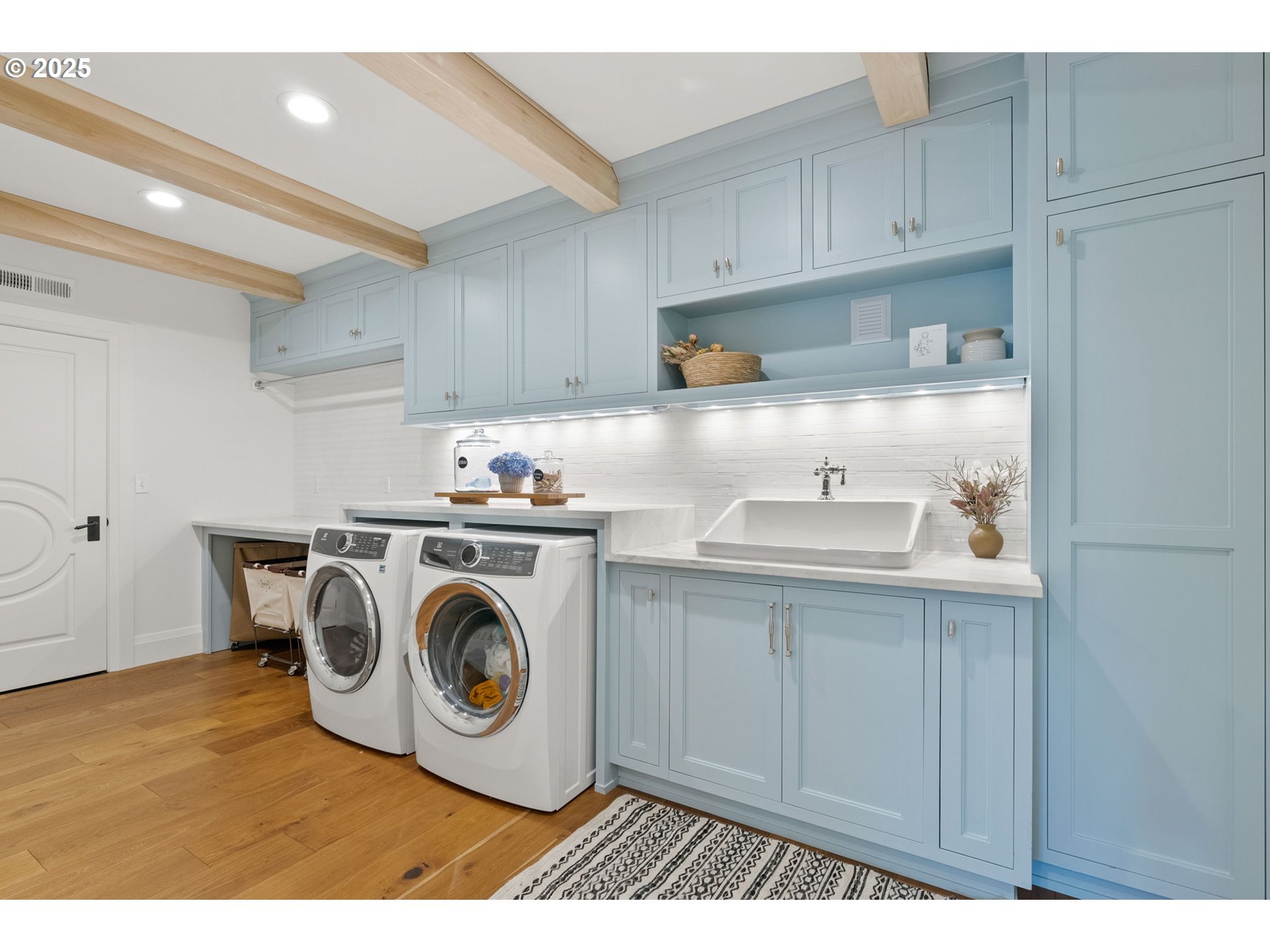 2008 South Military Road Portland, OR 97219 - Photo 46 of 48 Gallery Image 46