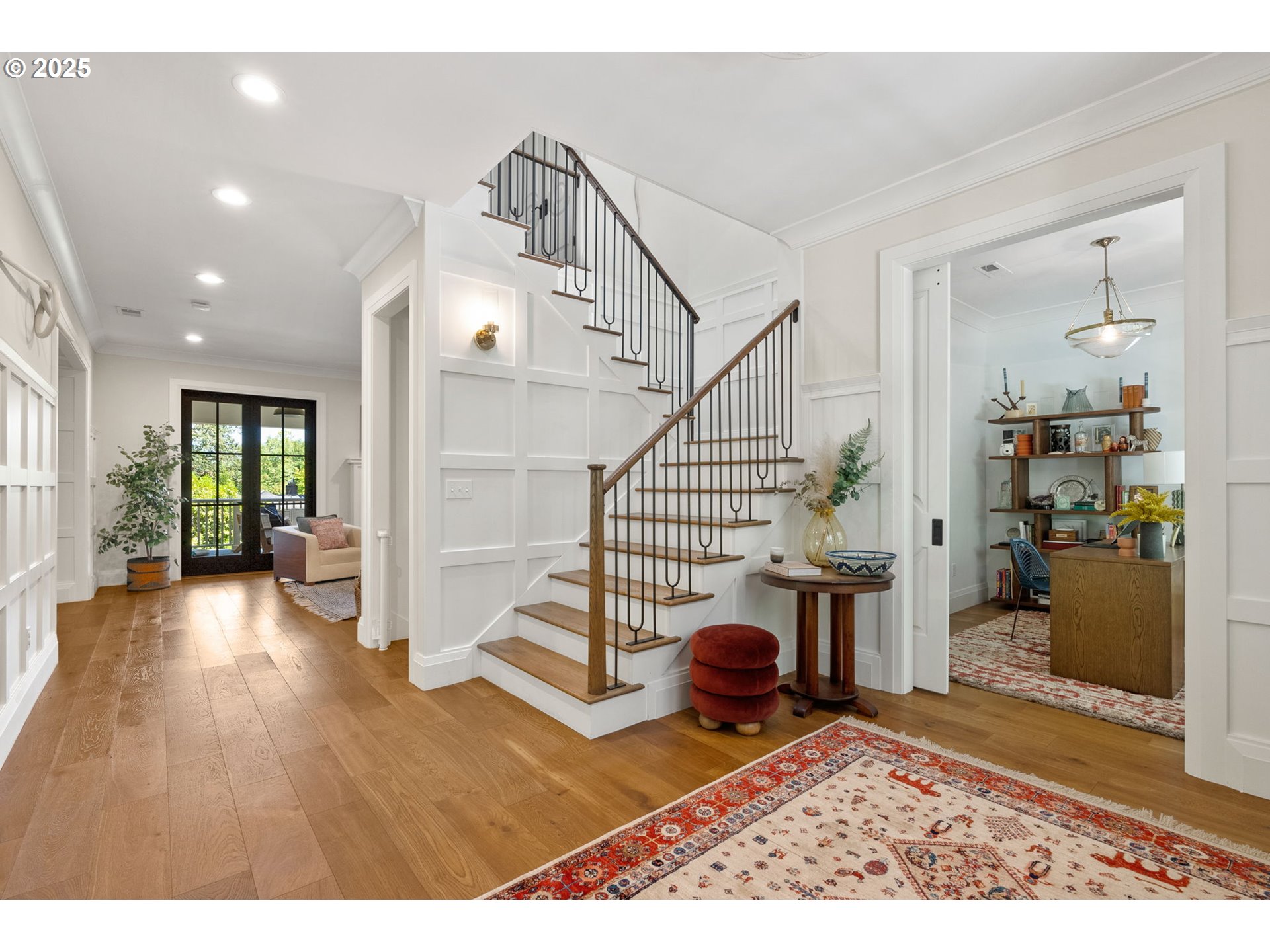 2008 South Military Road Portland, OR 97219 - Photo 6 of 48 Gallery Image 6