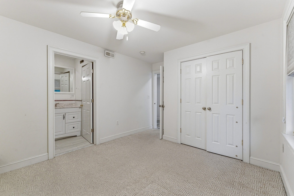 485 East 3rd Street Boston, MA 02127 - Photo 4 of 23