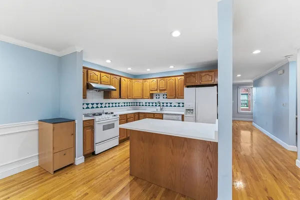 $1,750,000 | 485 East 3rd Street, Boston, MA 02127