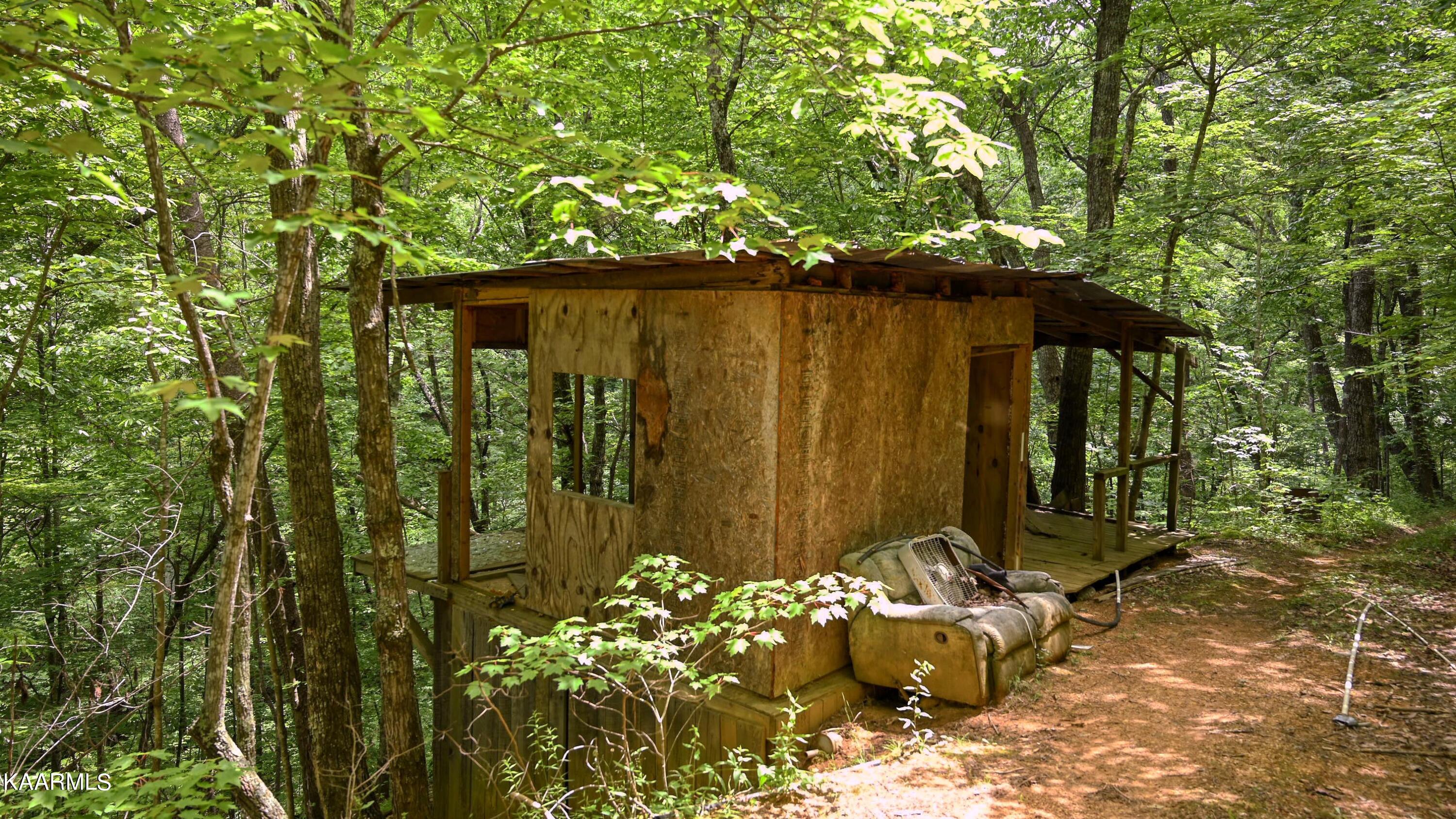 2049 Seagle Hollow Road Sevierville, TN 37876 - Photo 9 of 10 SL6_1031