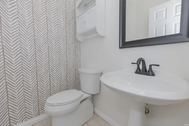 $418,950 | 3466 Eastbrooke Court, Newburgh, IN 47630