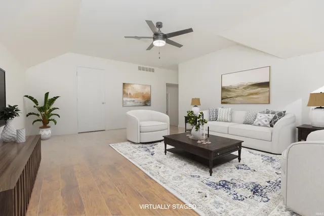 $418,950 | 3466 Eastbrooke Court, Newburgh, IN 47630