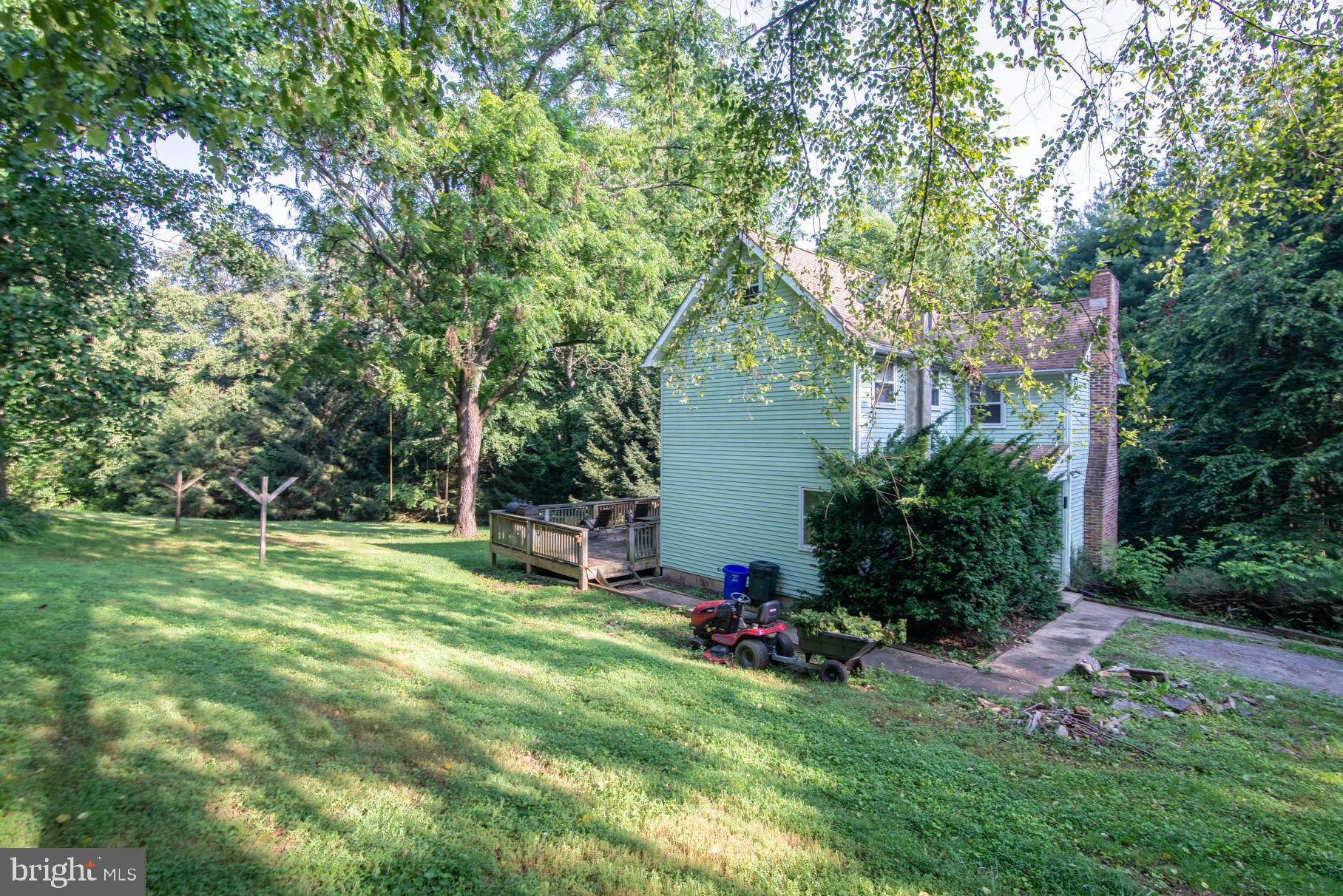 57 Mathews Road Delta, PA 17314 - Photo 2 of 28 Gallery Image 2