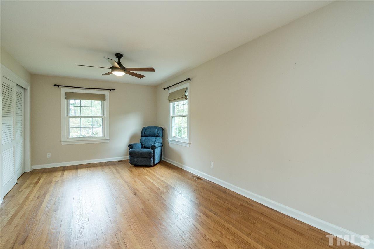 4217 Boxwood Road Raleigh, NC 27612 - Photo 16 of 26