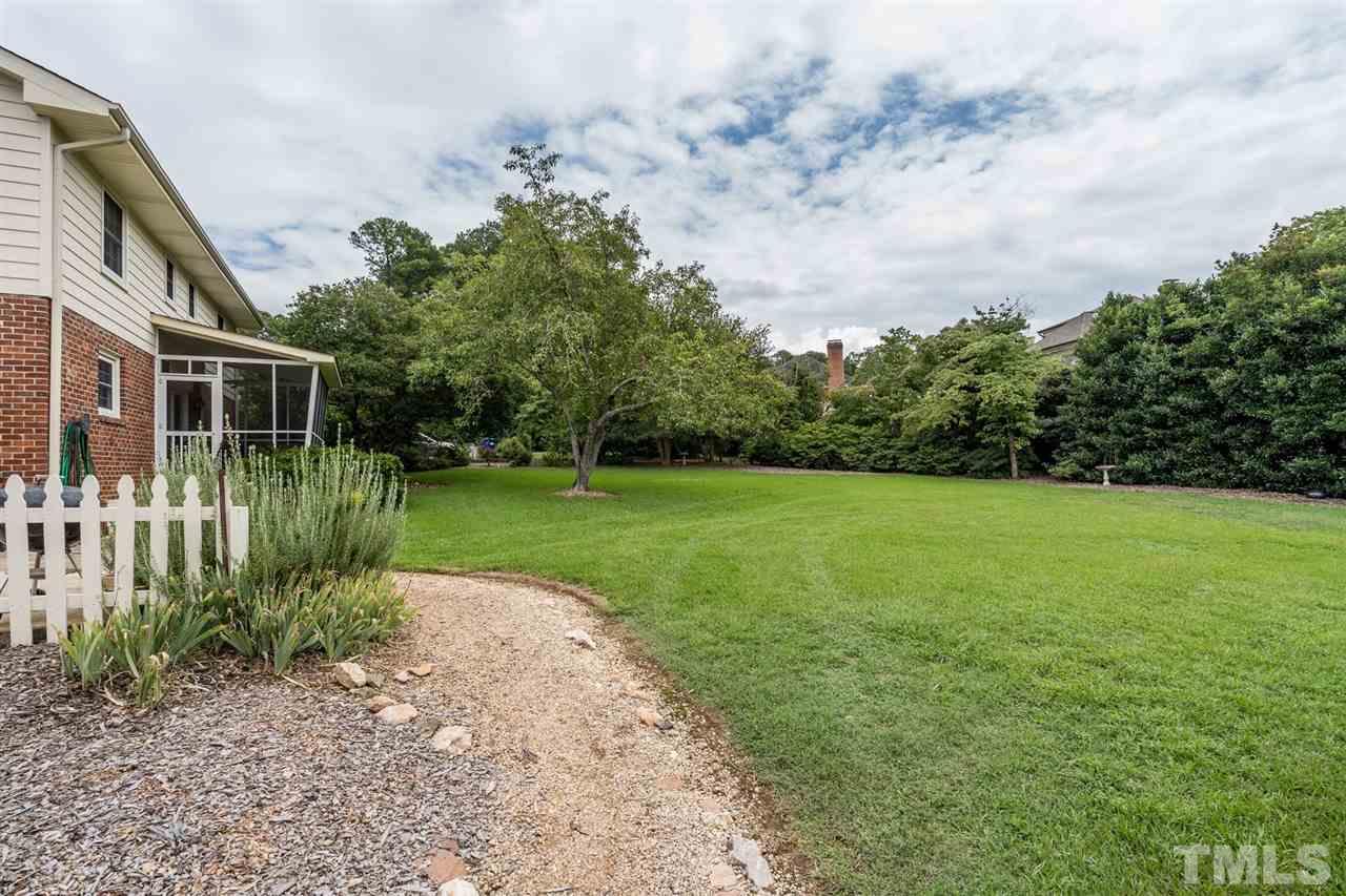 4217 Boxwood Road Raleigh, NC 27612 - Photo 24 of 26