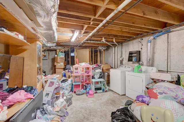 $590,000 | 5302 Williamsburg Way, Fitchburg, WI 53719