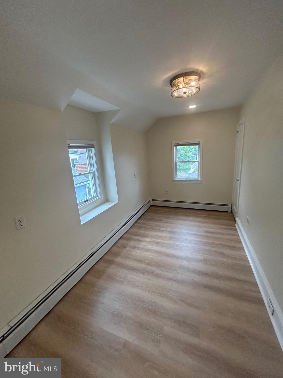 243 Rockglen Road Wynnewood, PA 19096 - Photo 12 of 19