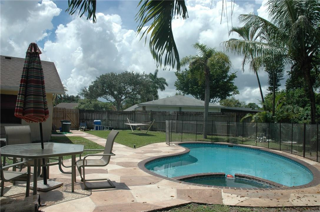 9144 Southampton Place Boca Raton, FL 33434 - Photo 9 of 35 Photo 9