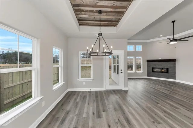 $445,000 | 404 Betchan Drive, Lake Dallas, TX 75065