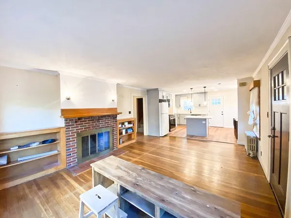 $3,400 | 143 Shore Drive, Somerville, MA 02145