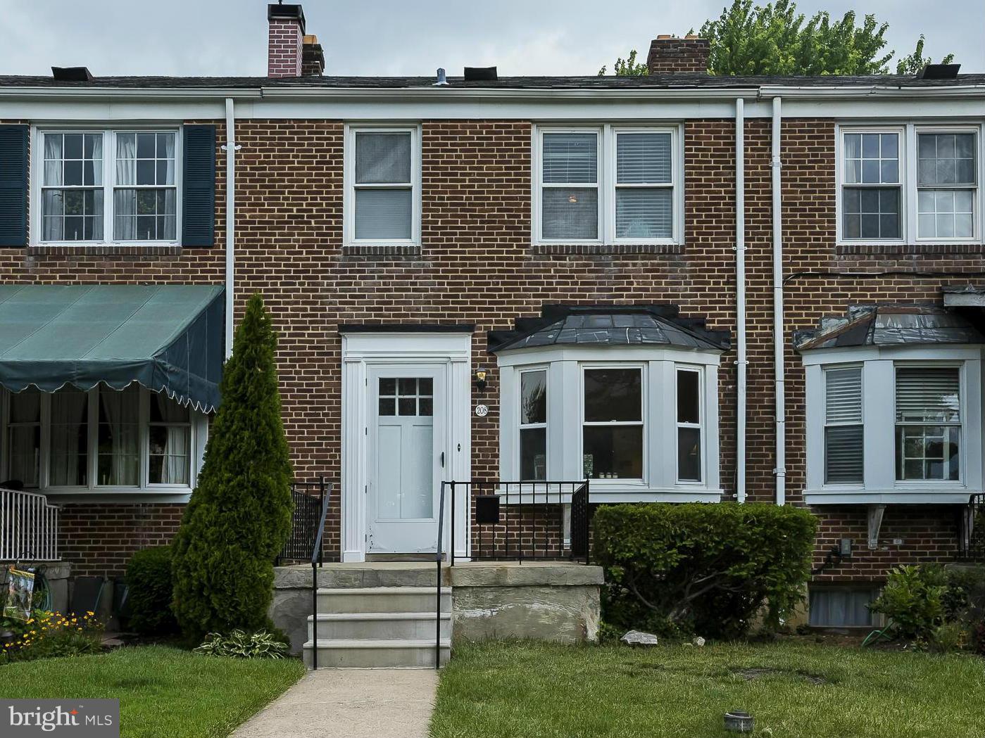 208 Blakeney Road Baltimore, MD 21228 - Photo 1 of 26 Exterior (Front)