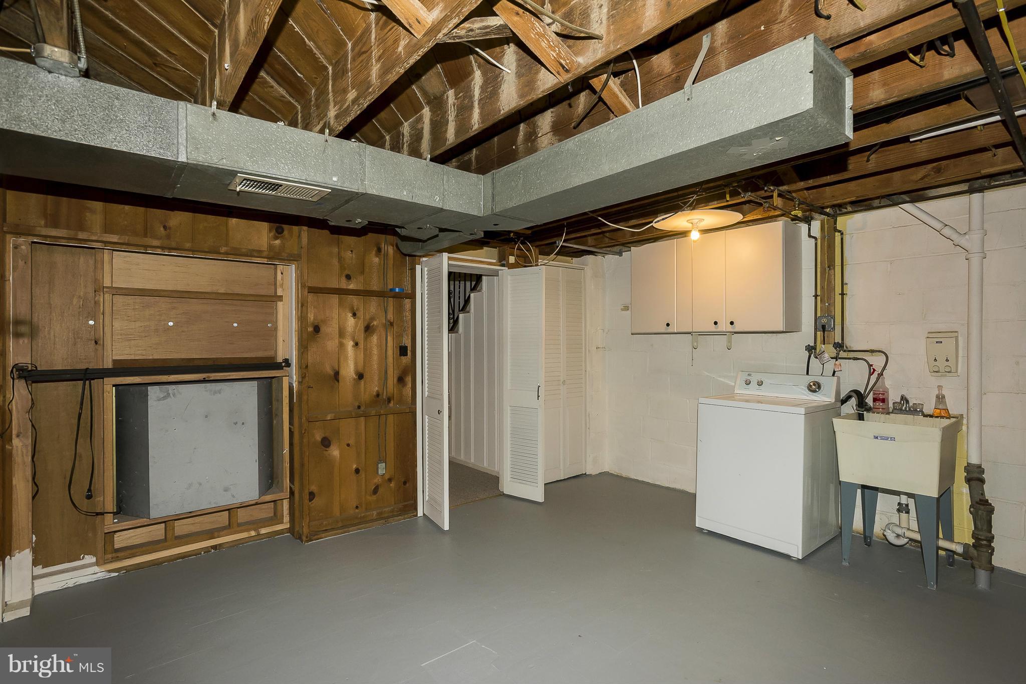208 Blakeney Road Baltimore, MD 21228 - Photo 21 of 26 Basement