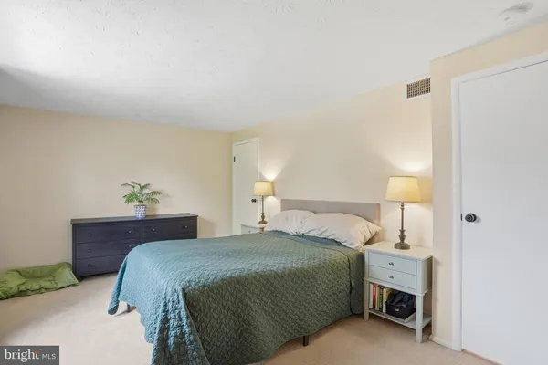 $534,900 | 12100 Purple Sage Court, Reston, VA 20194