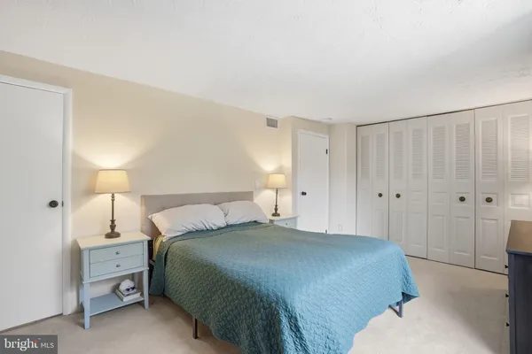 $534,900 | 12100 Purple Sage Court, Reston, VA 20194