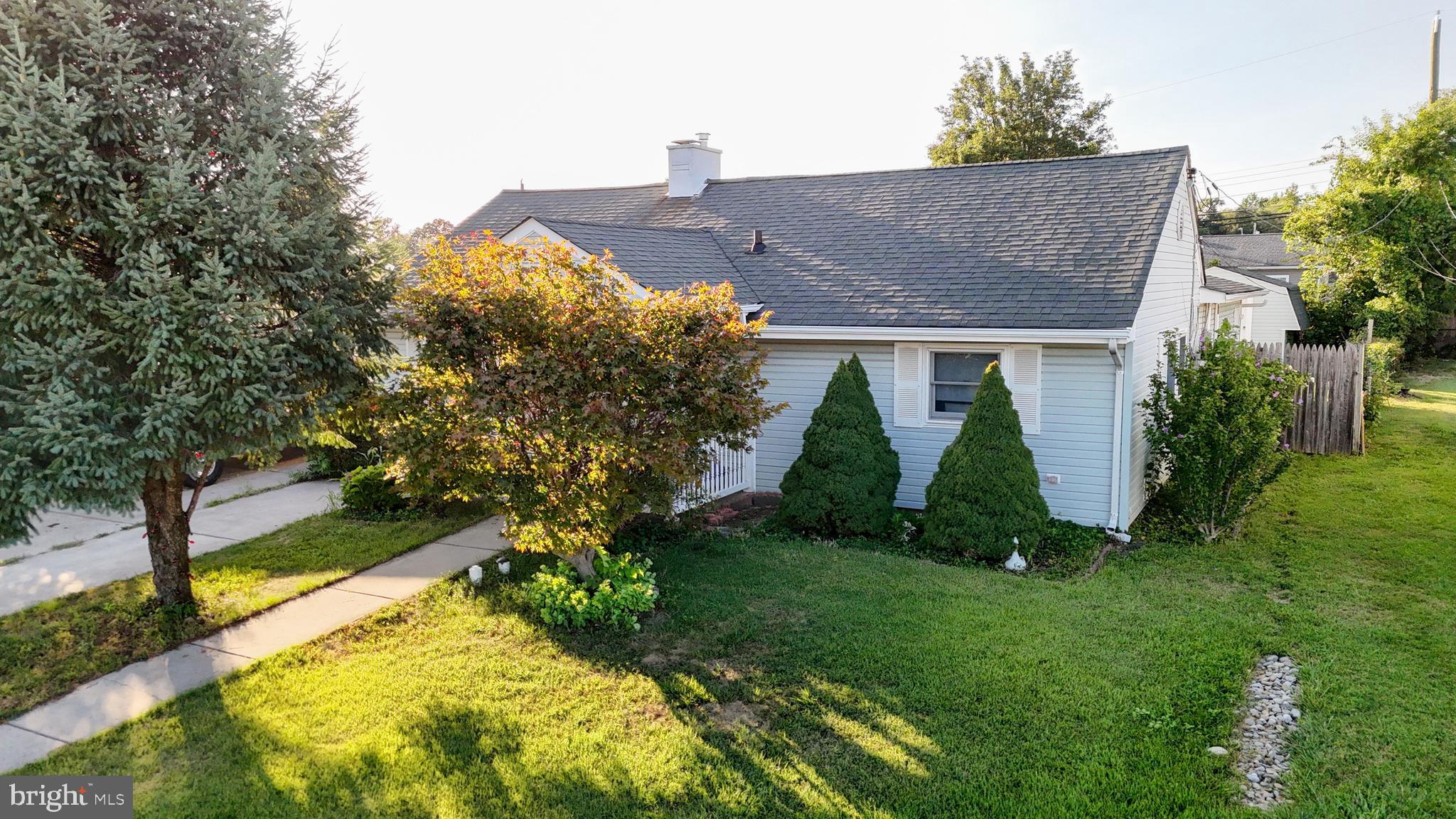 417 Chelsea Road Fairless Hills, PA 19030 - Photo 8 of 49 Gallery Image 8