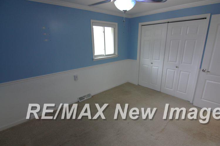 1685 South River Road Saginaw, MI 48609 - Photo 12 of 27