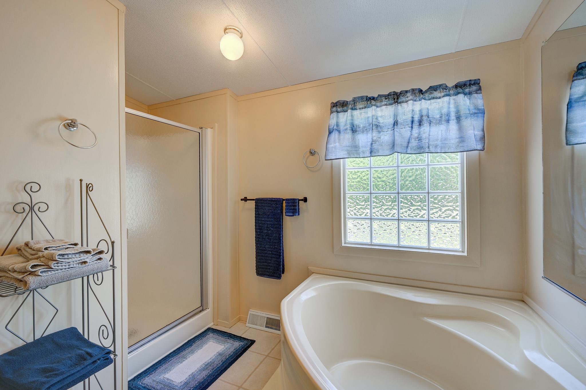 129 Sidetrack Road Conway, NH 03860 - Photo 28 of 40
