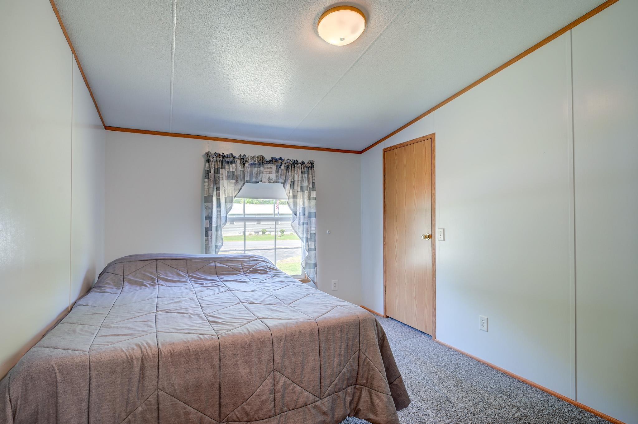 129 Sidetrack Road Conway, NH 03860 - Photo 30 of 40