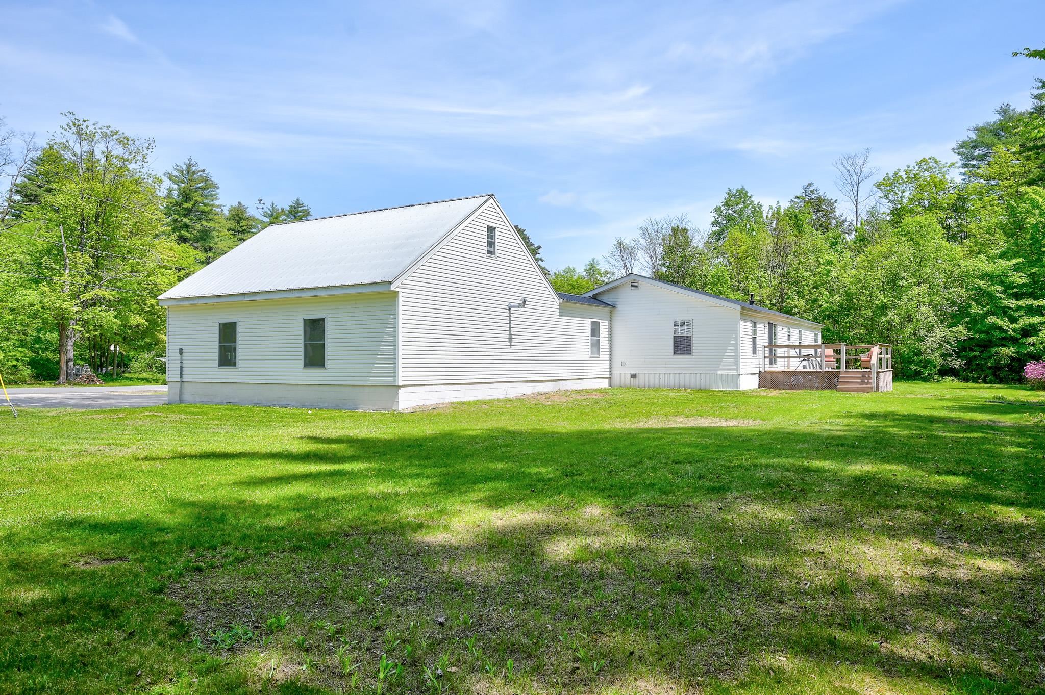 129 Sidetrack Road Conway, NH 03860 - Photo 3 of 40