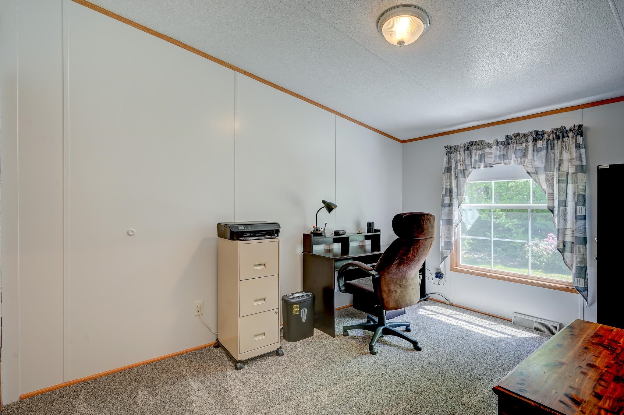 129 Sidetrack Road Conway, NH 03860 - Photo 34 of 40