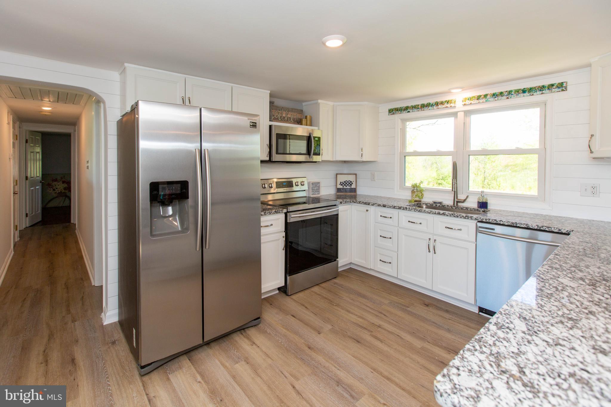 89 West Moyer Road Pottstown, PA 19464 - Photo 8 of 36 New Kitchen Stainless Steel Appliances and Granite
