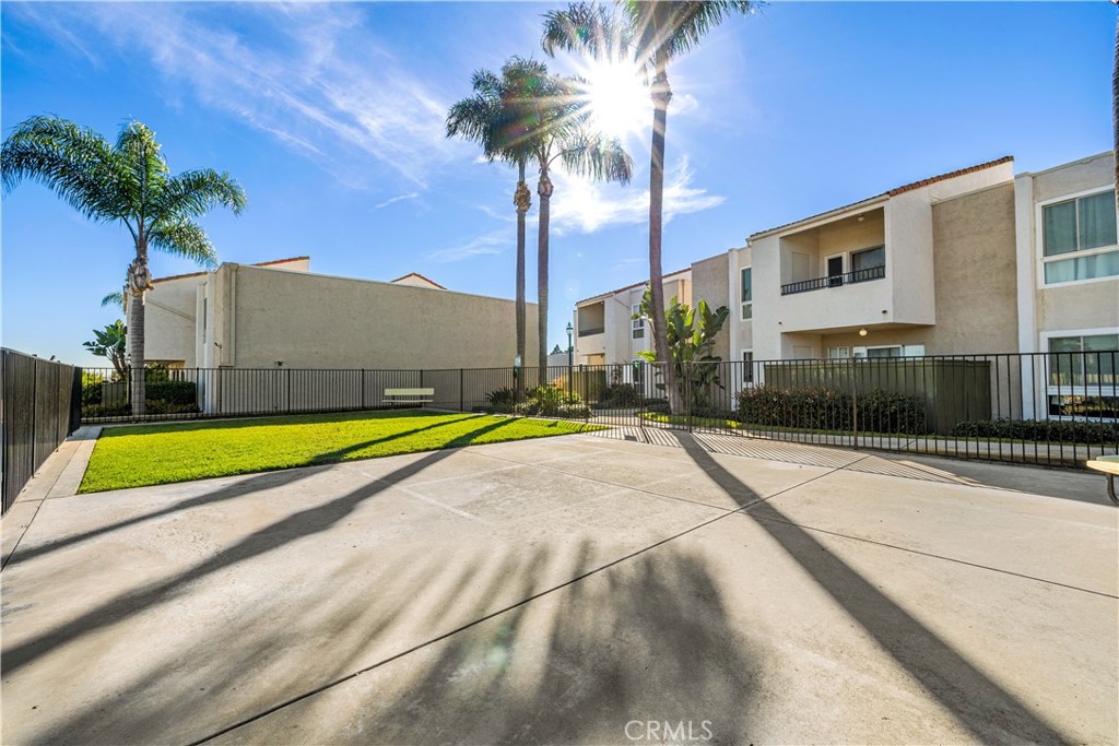 3591 Ruffin Road, Unit 125 San Diego, CA 92123 - Photo 3 of 51 Dog Park